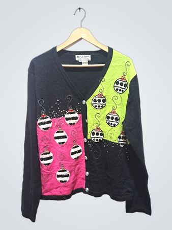 Jack. B. Quik Damen XL schwarzer Cardigan mit Weihnachtskugeln