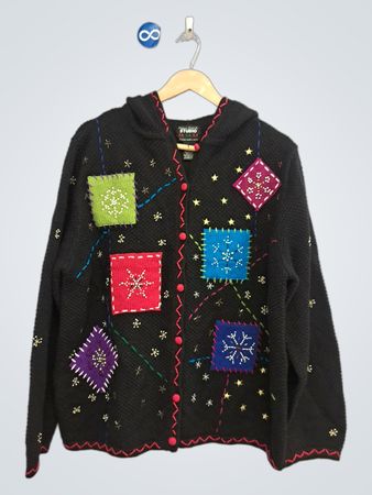 Studio FA LA LA schwarzer Kapuzenpullover mit bestickten Patches und Sternen