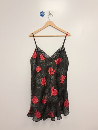 Secret Treasures Rotes Nachthemd mit Blumenmuster