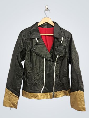 Marvel Black Widow Jacke von Her Universe