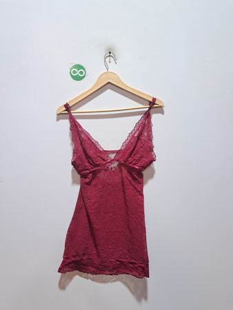 Weinrotes Spitzen-Camisole