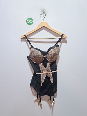 Adore Me Black Spitzenkorsett