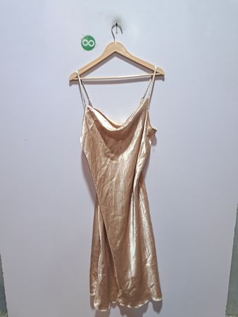 Bebe Vestido Slip de Cetim