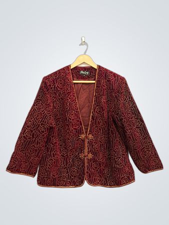 Top Lady Fashion Burgunderroter Samtjacke mit Rosenstickerei