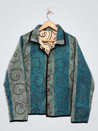 Blau und türkis gestreifte Wirbeljacke