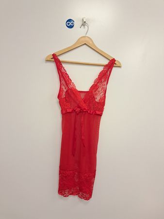 Rotes Spitzen-Babydoll