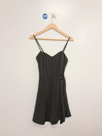 7DAY WKND schwarzes Spaghettiträger-Kleid