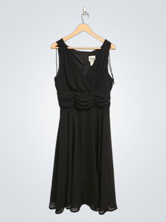 D.J. Sommers Schwarzes gerafftes V‑Ausschnitt Kleid Größe 12