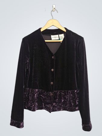 Studio Ease Damen Samt-Knopfjacke