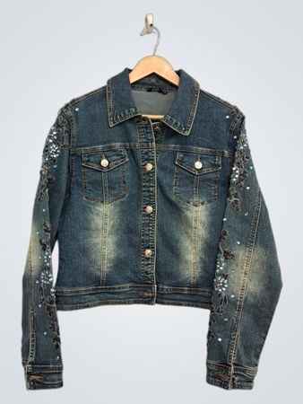 Jeansjacke mit Pailletten und Stickerei