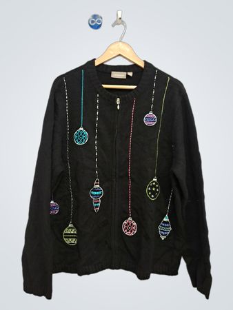 Croft & Barrow Schwarzer Weihnachtsanhänger bestickter Cardigan mit Reißverschluss
