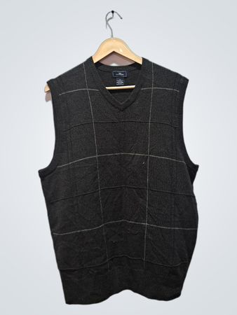 Dockers V-Neck Argyle Sweater Vest