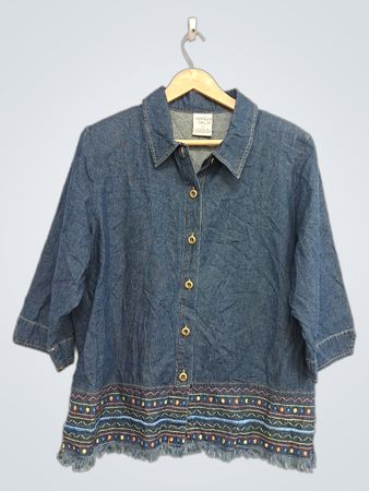 ALLISON DALEY Women's Denim Shirt with Embroidered Trim