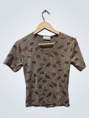 Adrian Jordan Women's Floral Print T-Shirt
