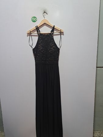 Vestido longo tipo halter Nightway em renda preta