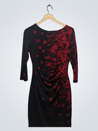 Vestido com Estampa Floral Preta Anne Klein