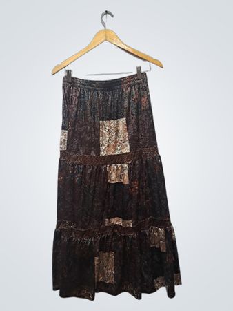 Jupe maxi à volants avec motif patchwork