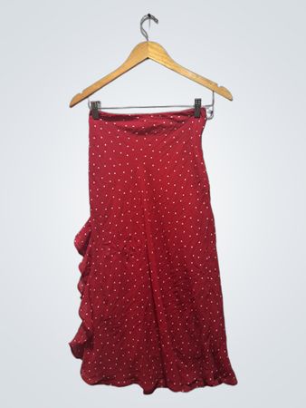 Wild Fable Red Heart Print Ruffle Rock