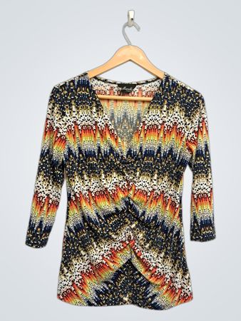 Marallis Collection Women's Multicolor Geometric Print 3/4 Sleeve V-Neck Ruched Top