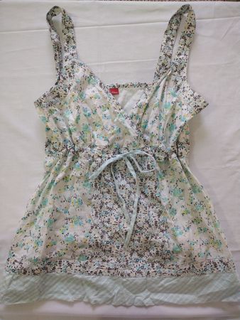 Floral Pattern Top