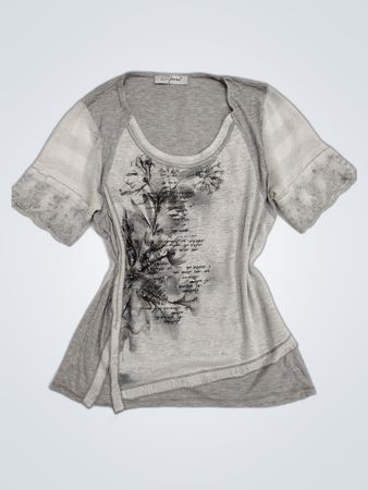 Cifarea Gray T-Shirt with Floral Design