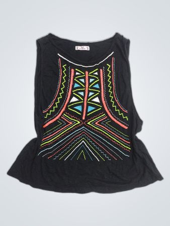 Pull&Bear Embroidered Sleeveless Top