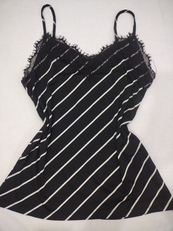 AMISU Striped Lace Cami Top