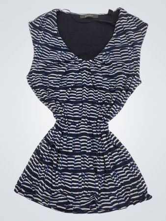 Esprit Ärmelloses blau gestreiftes Top