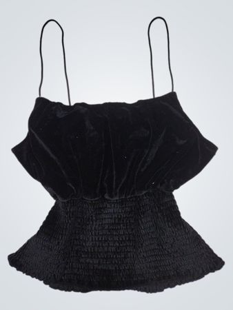 Chase & Fame Schwarzes Samt Smocked Cami Top