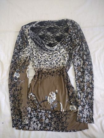 Floral Print Long Sleeve Top mit Spitzenrücken