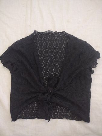 Stradivarius Schwarze Strick Cropped Strickjacke