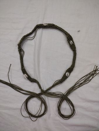 Makramee-Gürtel mit Muscheln
