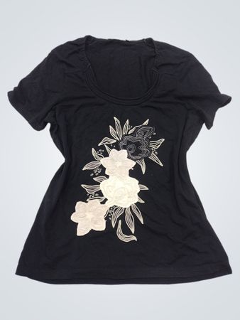 Schwarzes T-Shirt mit floralem Druck