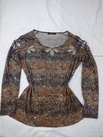 LaVertue Pailletten-beschmückte Schlangenmuster-Bluse