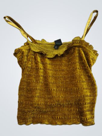 Wild Fable Rüschensamt-Cami-Top