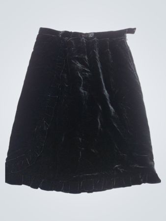 Leilian Black Velvet Ruffle Skirt