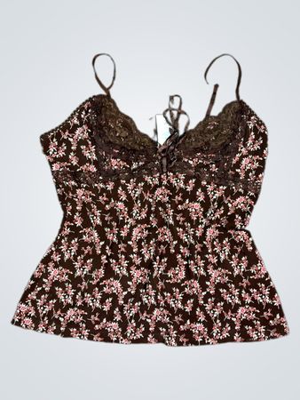 No Boundaries Juniors Camicetta marrone con pizzo floreale