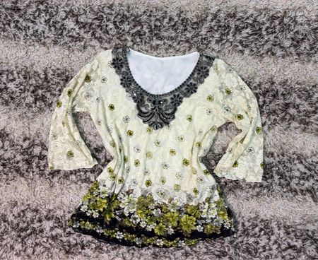 Women's Floral Lace Blouse