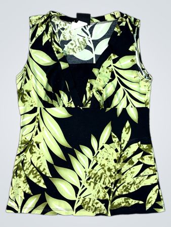 JKLA California Sleeveless Leaf Print Top