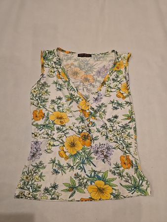 Floral Sleeveless Top