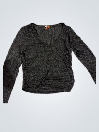 Quiksilver Black Long-Sleeve V-Neck Knit Top
