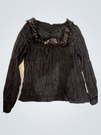 Black Long-Sleeve Top