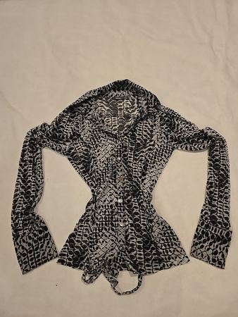 Mexx Women's Black and White Patterned Top