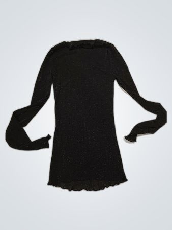 Black Long-Sleeve Top