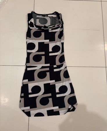 JENNYFER Sleeveless Dress