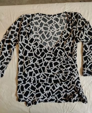 Black and White Patterned Top