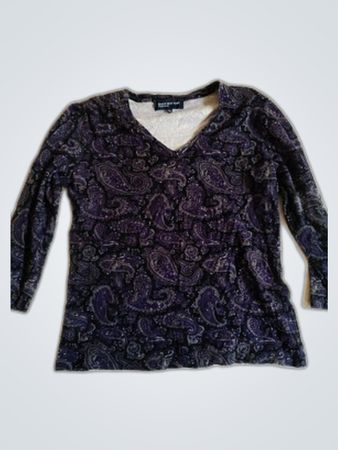Jones New York Printed V-Neck Blouse