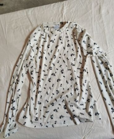 YFK Floral Long Sleeve Top