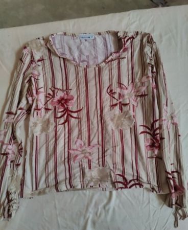Comma Blouse with Floral Pattern