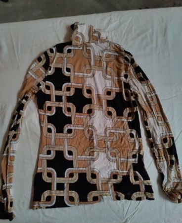 Geometric Pattern Turtleneck Knit Top